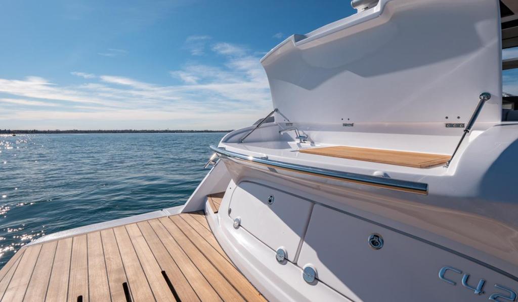 Sessa Yacht C42