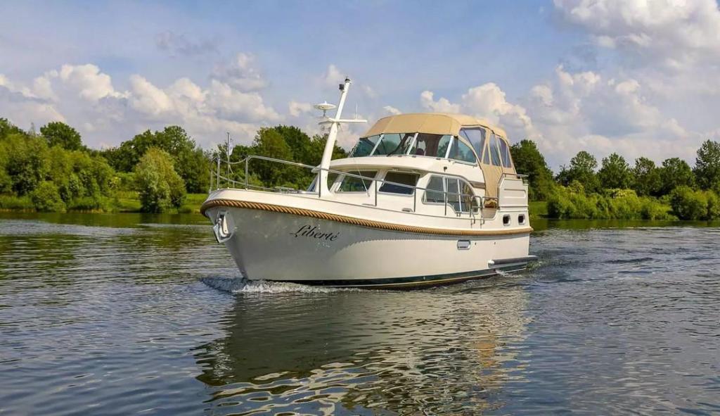 Linssen Grand Sturdy 30.0 AC