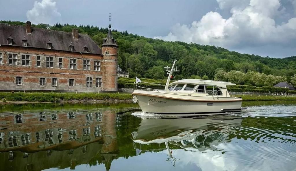 Linssen Grand Sturdy 30.0 Sedan