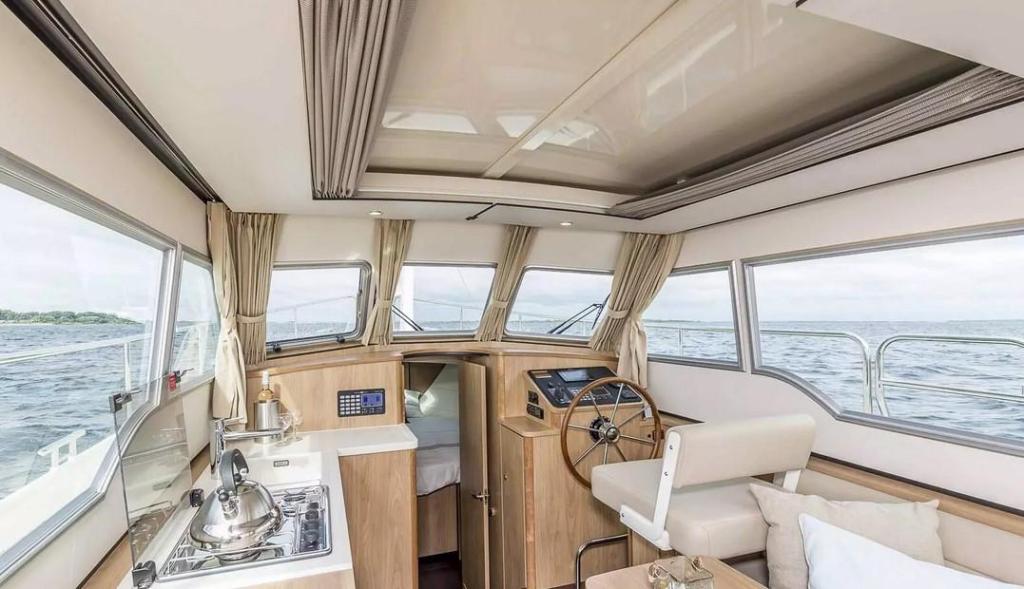 Linssen Grand Sturdy 30.0 Sedan