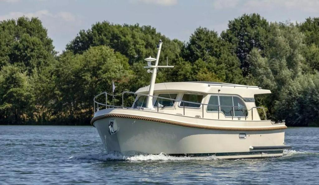Linssen Grand Sturdy 35.0 Sedan