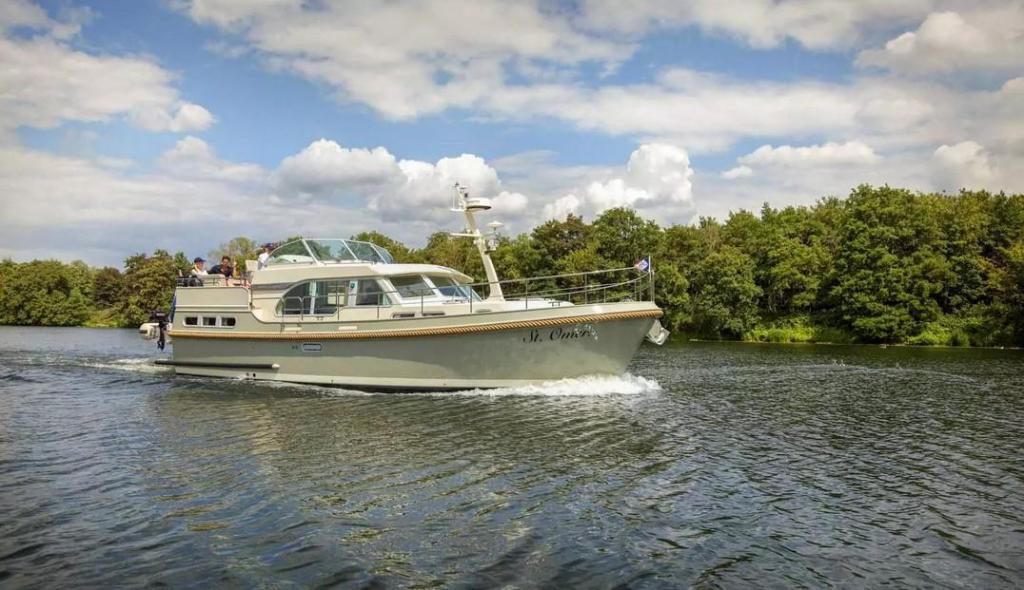 Linssen Grand Sturdy 40.0 AC