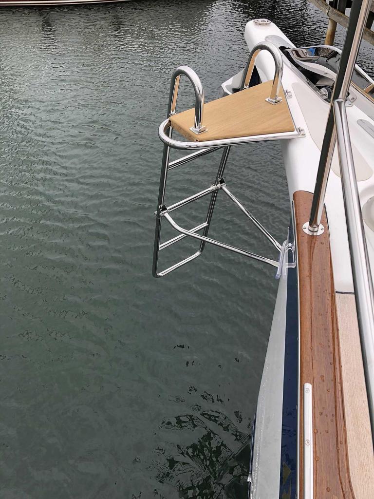 Hallberg-Rassy 57