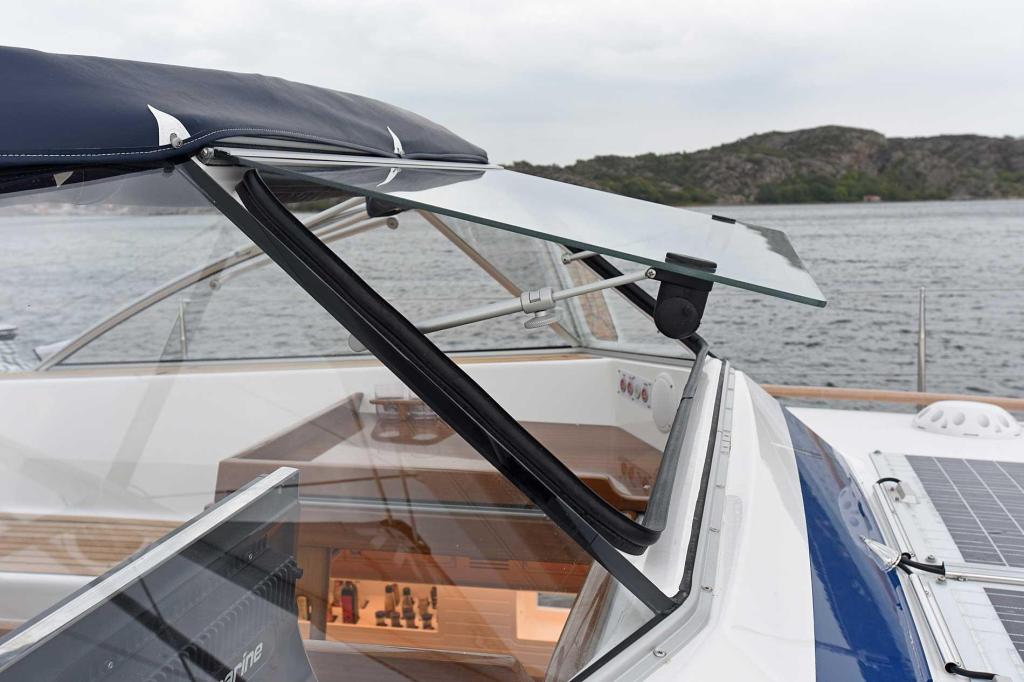 Hallberg-Rassy 57