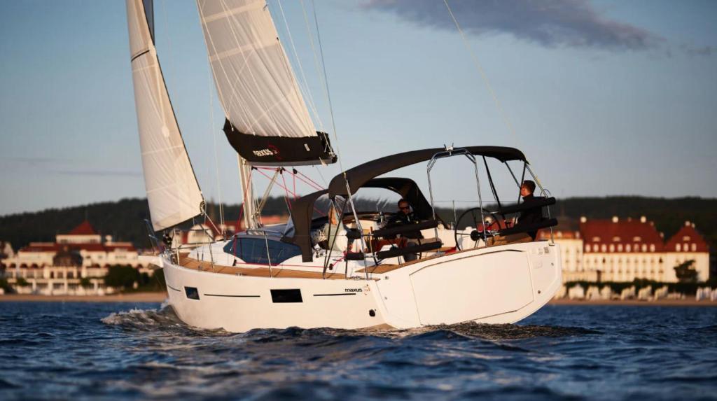 Northman Maxus 34