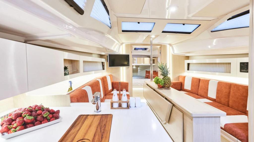 Northman Maxus 34