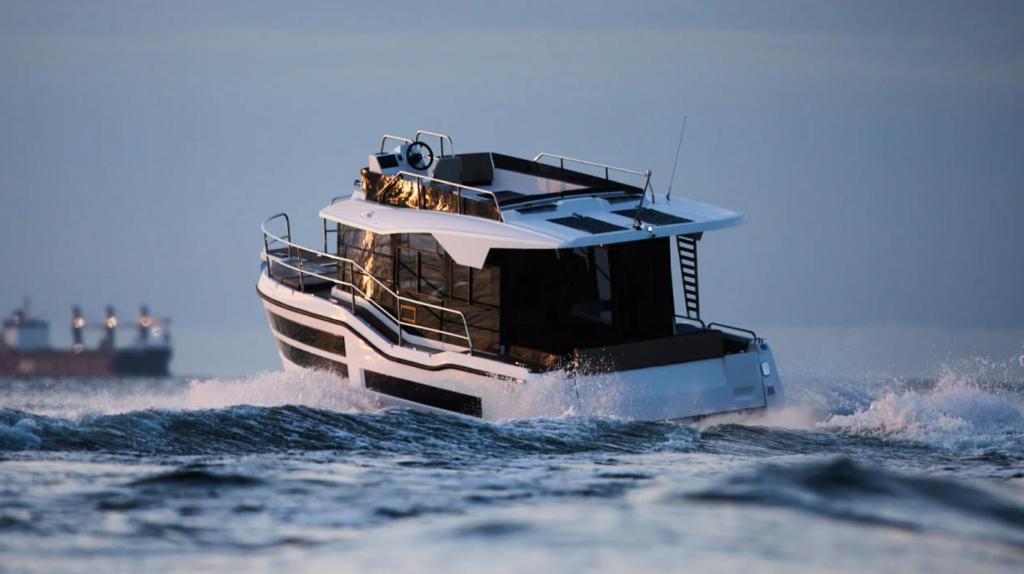 Northman 1050 Trawler