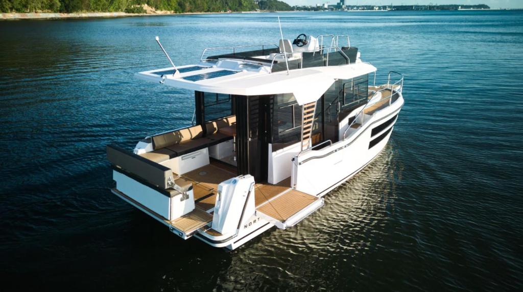 Northman 1050 Trawler
