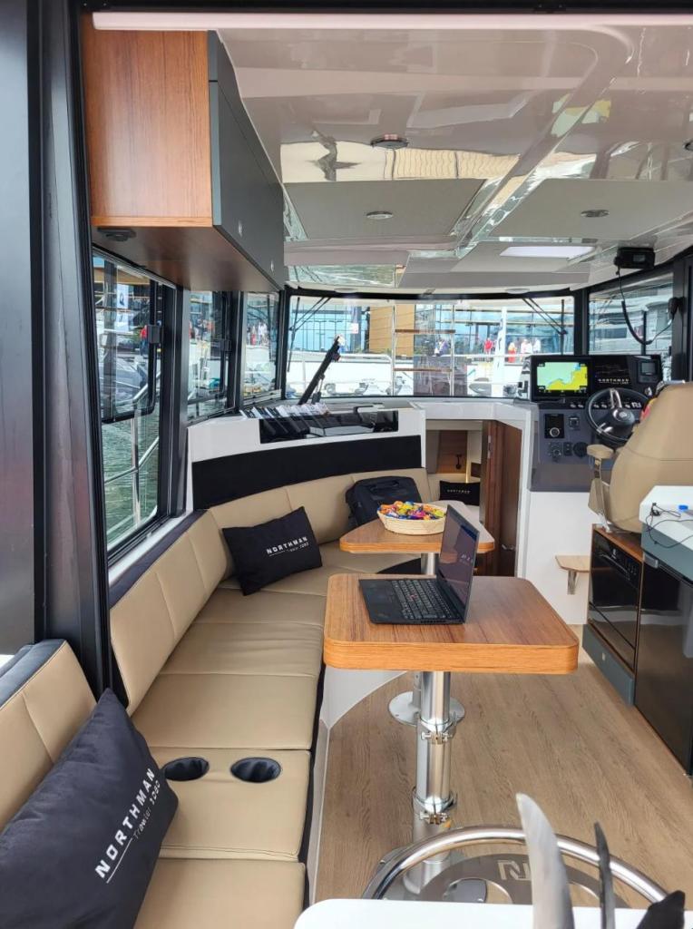 Northman 1050 Trawler