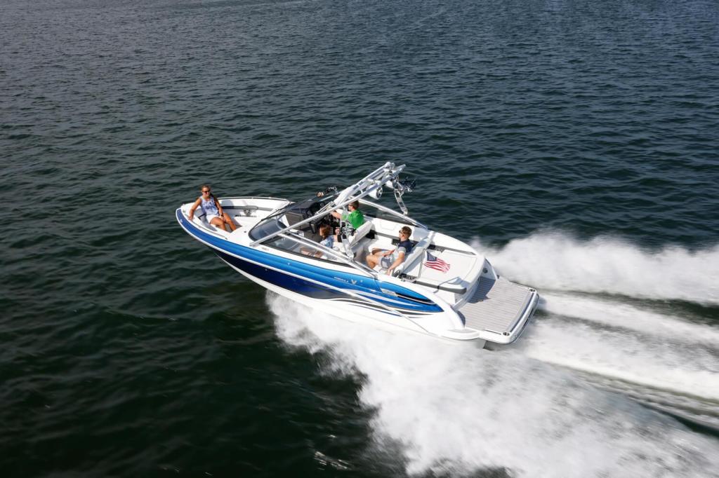 Formula 240 Bowrider
