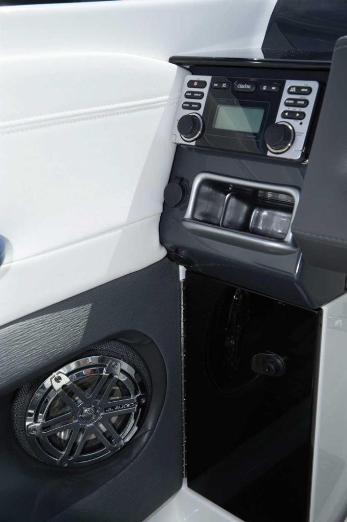 Formula 240 Bowrider