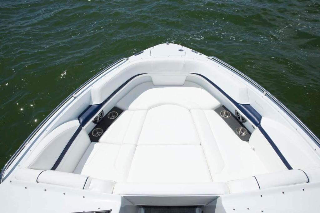 Formula 240 Bowrider