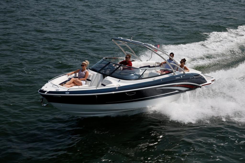 Formula 270 Bowrider