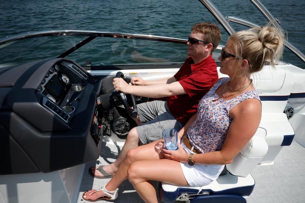 Formula 270 Bowrider