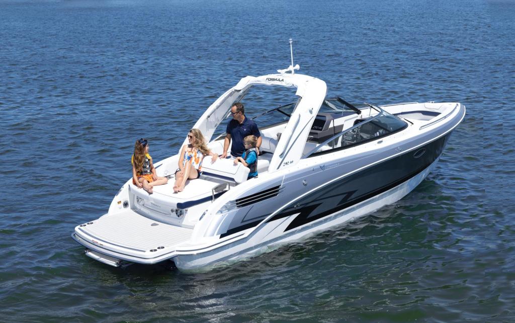 Formula 290 Bowrider