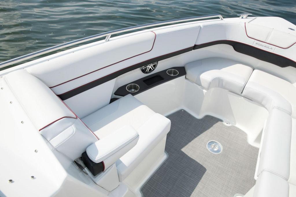 Formula 290 Bowrider