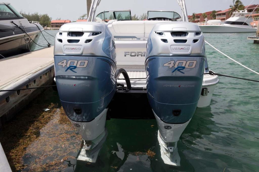 Formula 310 Bowrider