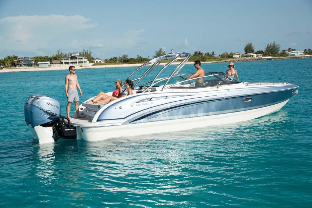 Formula 310 Bowrider