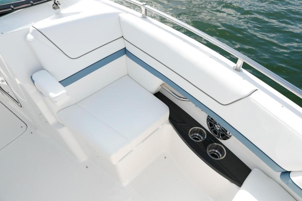 Formula 310 Bowrider