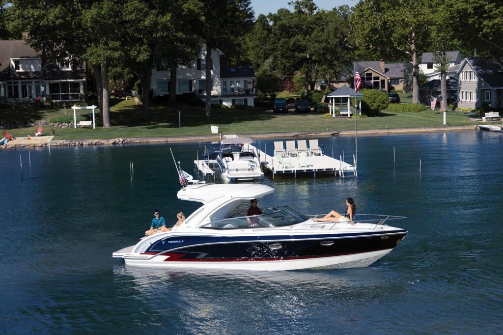 Formula 310 Sun Sport