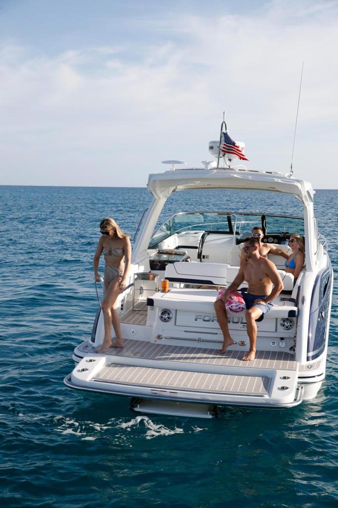 Formula 350 Sun Sport