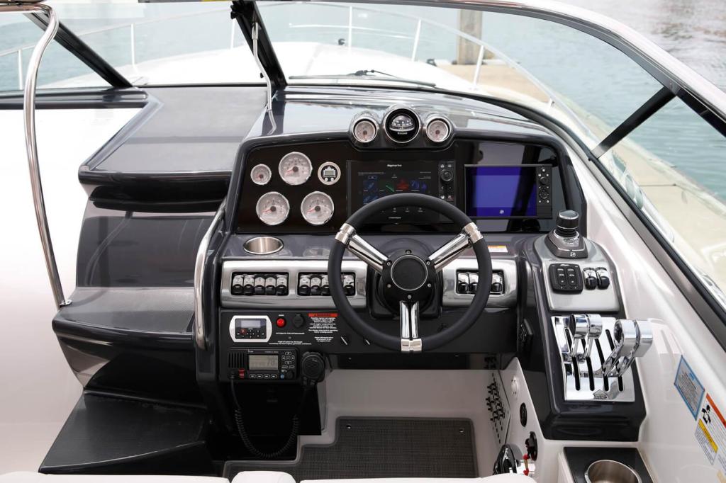 Formula 350 Sun Sport