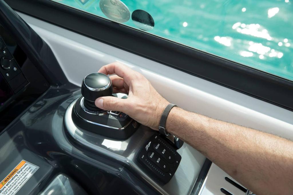 Formula 350 Sun Sport