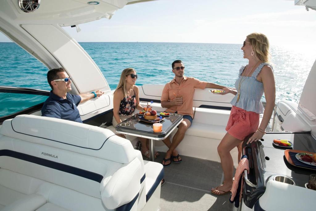 Formula 350 Sun Sport