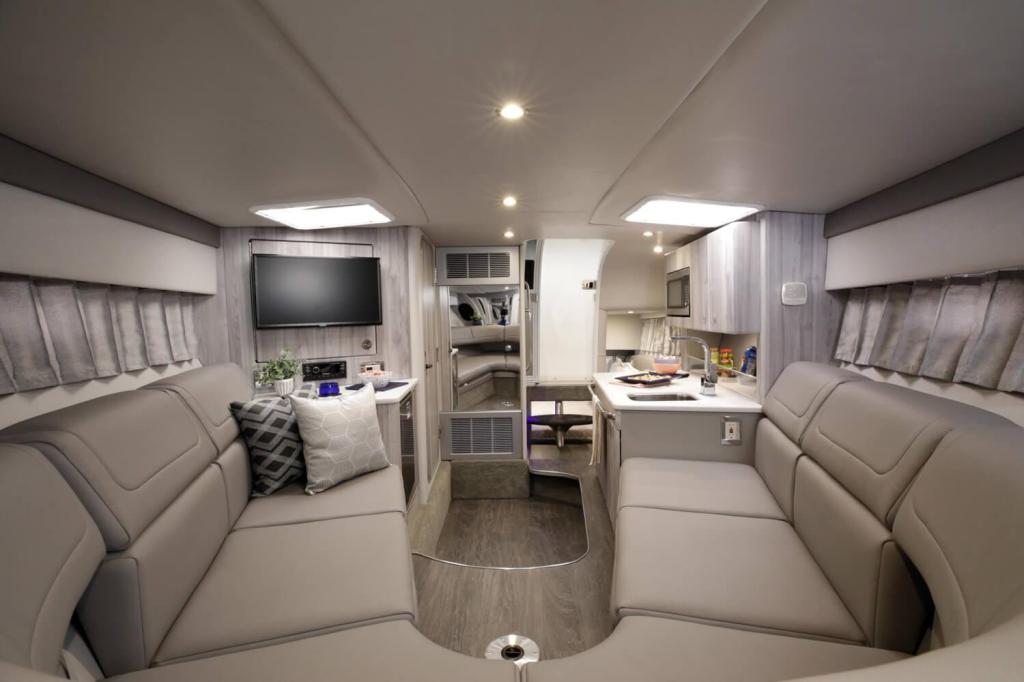 Formula 350 Sun Sport