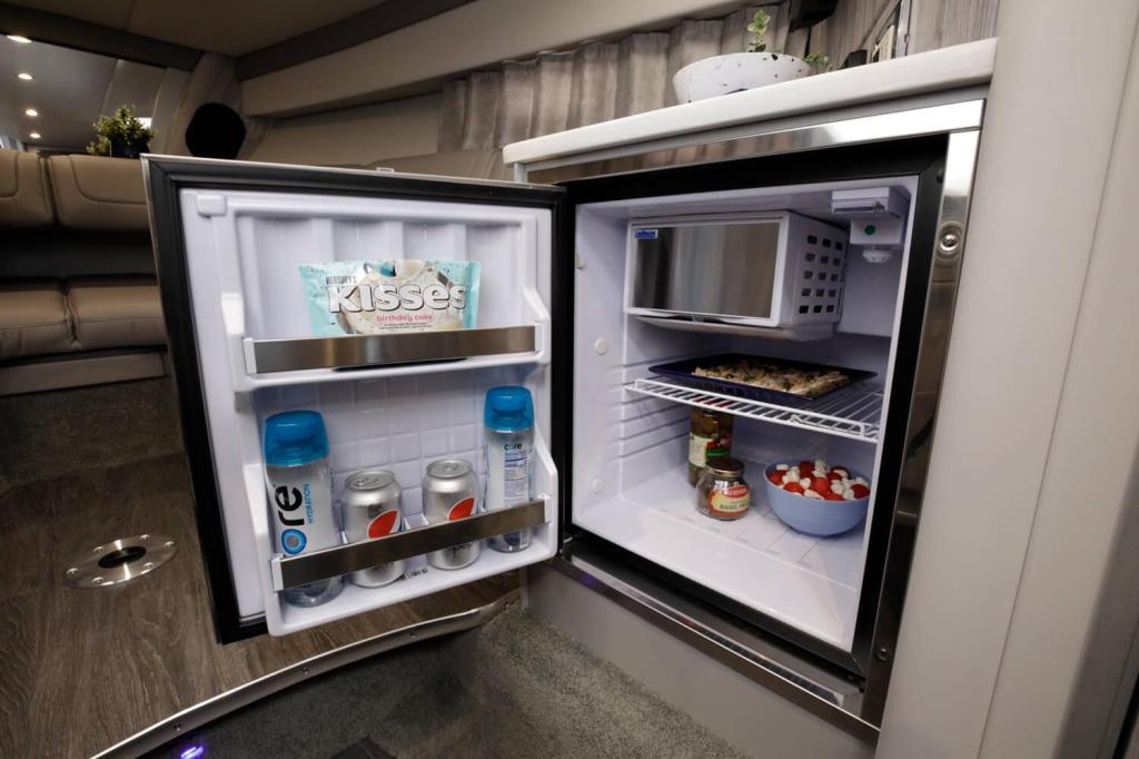 Formula 350 Sun Sport