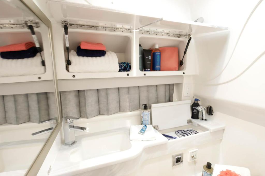 Formula 350 Sun Sport