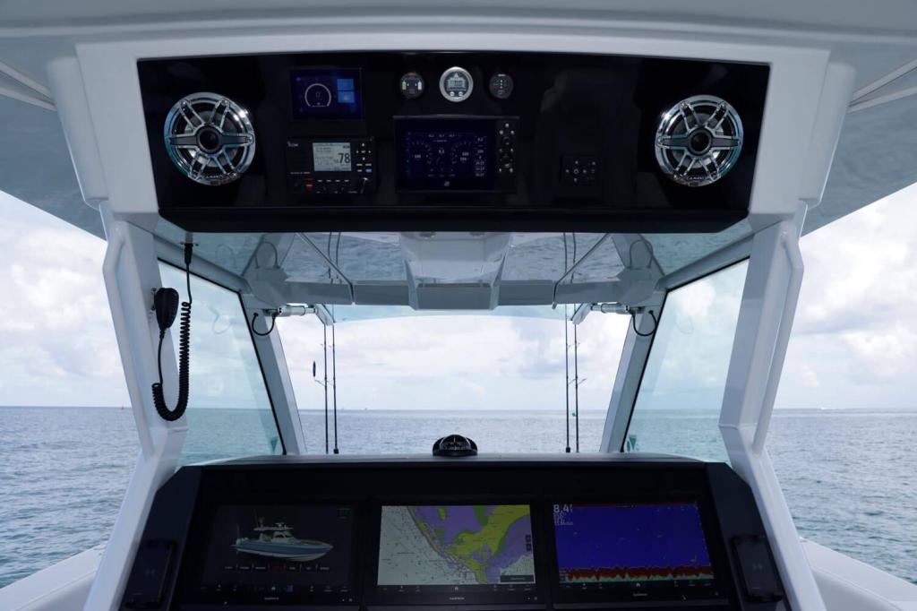 Formula 387 Center Console Fish