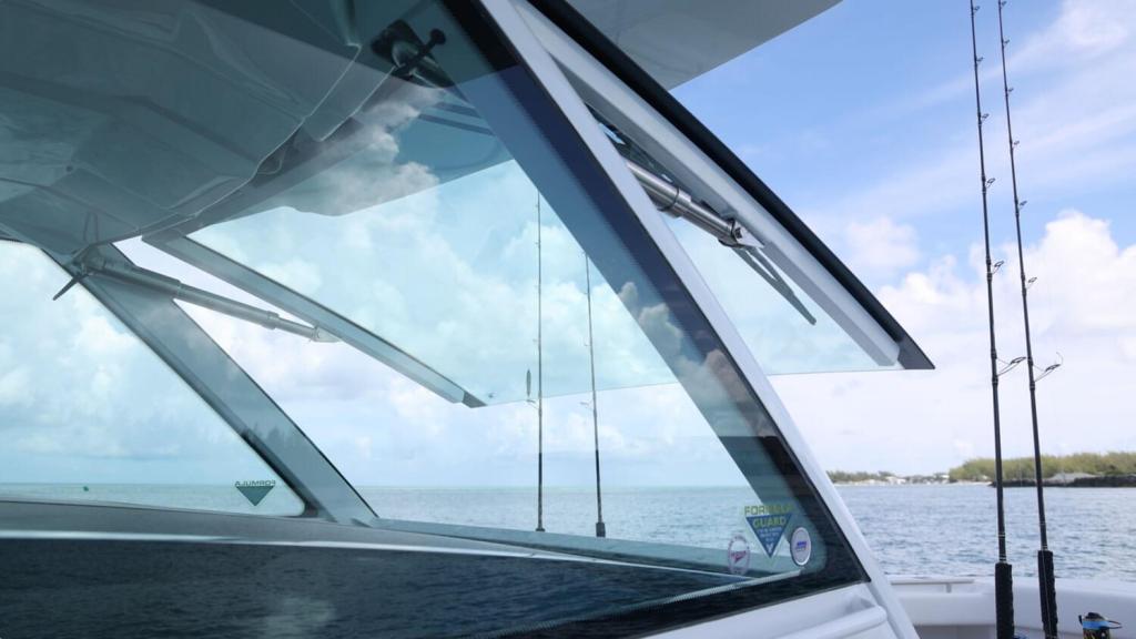 Formula 387 Center Console Fish