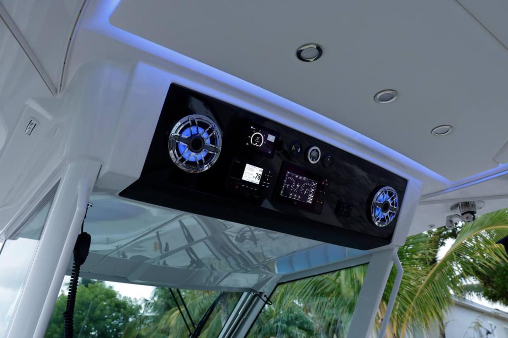 Formula 387 Center Console Fish