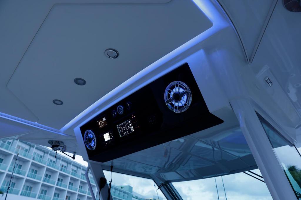 Formula 387 Center Console Fish