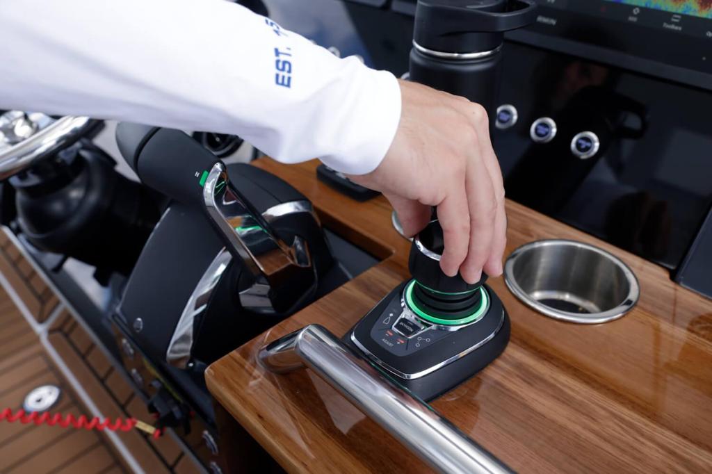 Formula 387 Center Console Fish