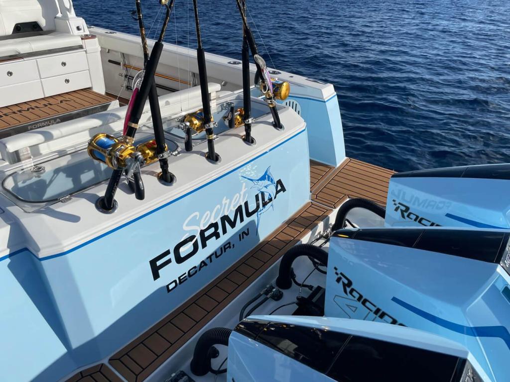 Formula 387 Center Console Fish