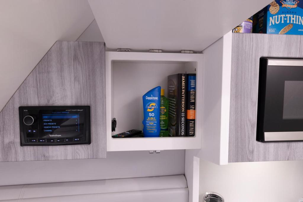 Formula 387 Center Console Fish