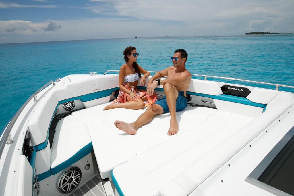 Formula 430 All Sport Crossover