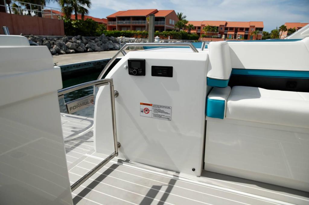 Formula 430 All Sport Crossover