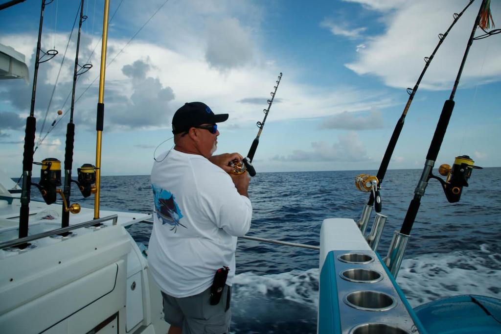 Formula 430 All Sport Crossover