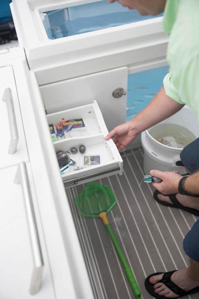 Formula 430 All Sport Crossover