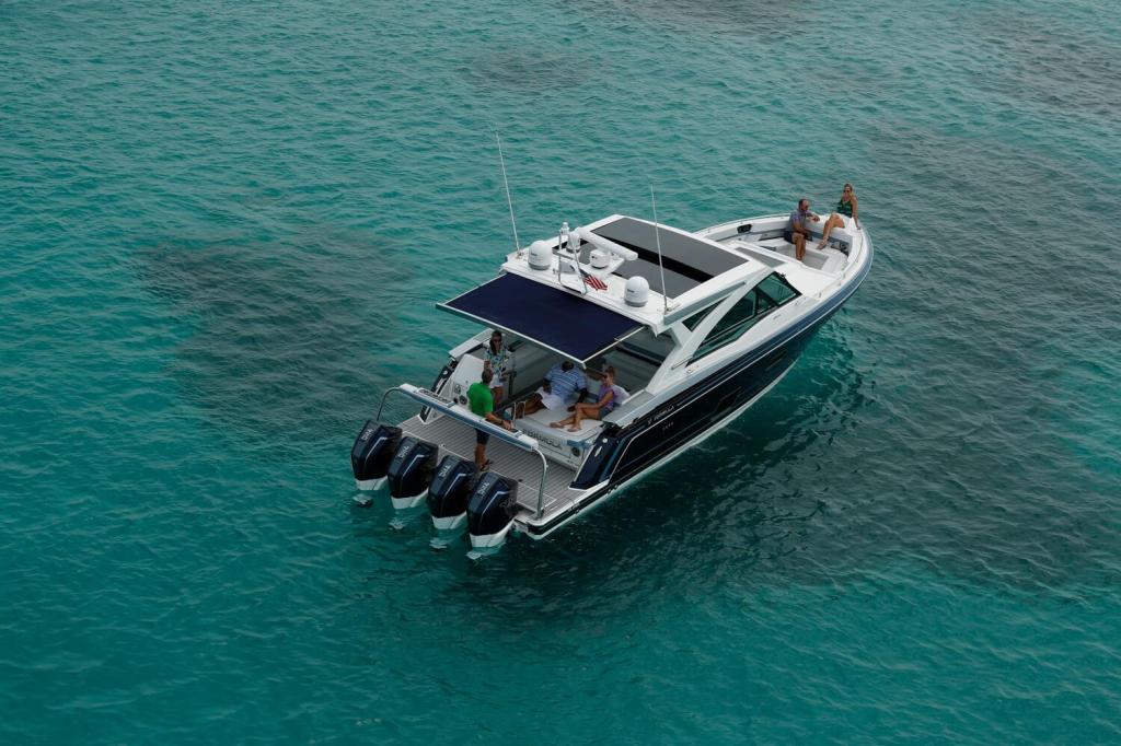 Formula 430 Super Sport Crossover