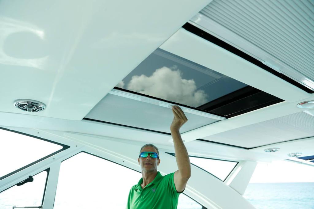 Formula 430 Super Sport Crossover