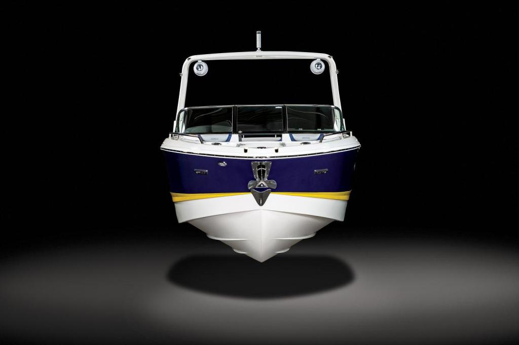 Chaparral 270 OSX