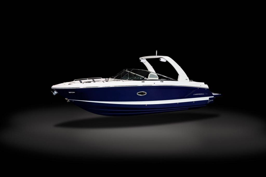 Chaparral 30 Surf