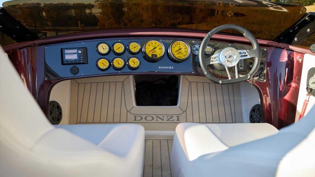 Donzi Classic 22