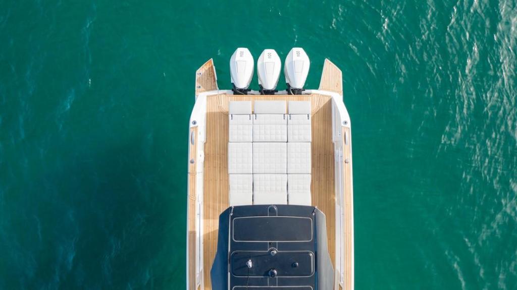 Pardo Yachts P38 Outboard