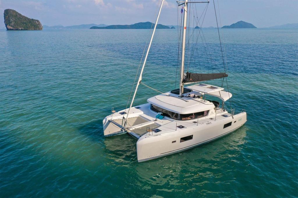 Lagoon 42 Millennium