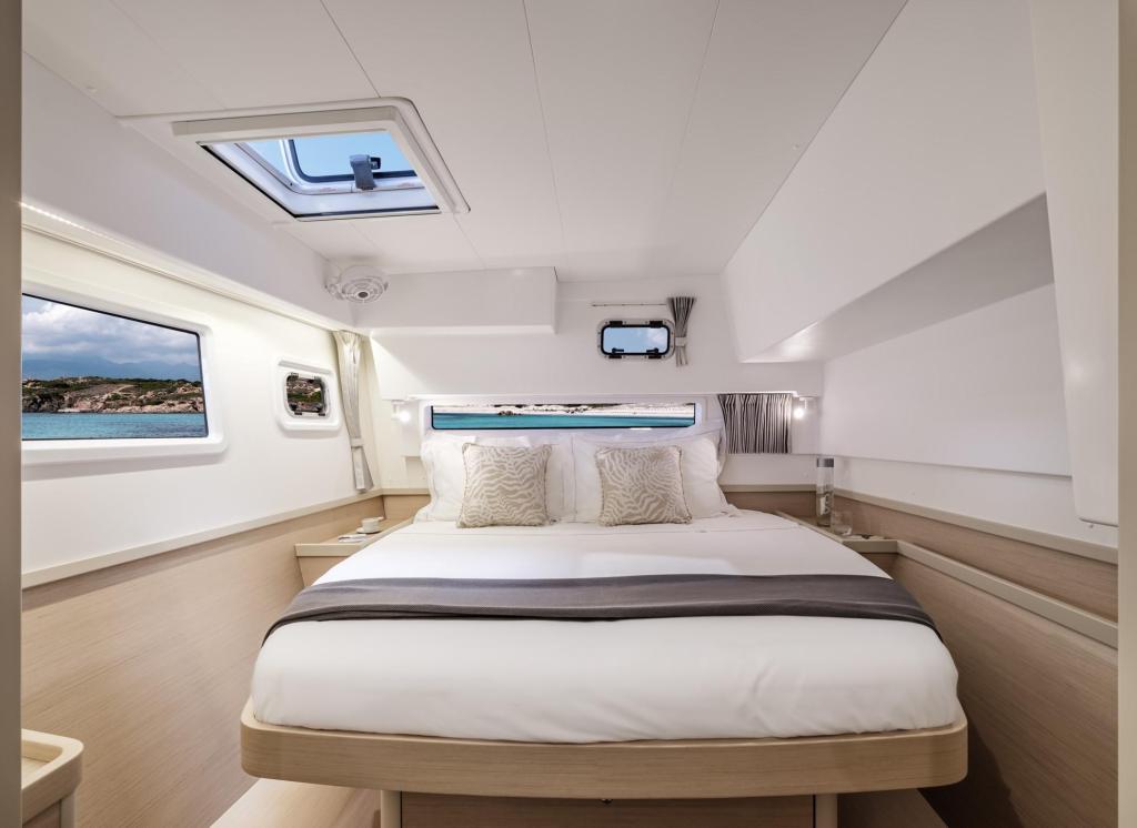 Lagoon 42 Millennium